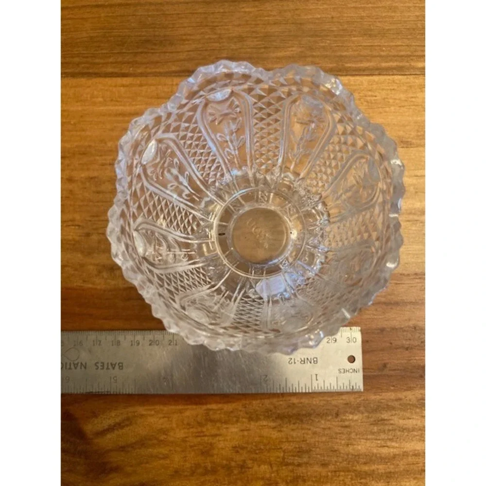 Vtg Avon & Fostoria Glass Candle‎ Holder Perfumed Glass NIB No candle 4